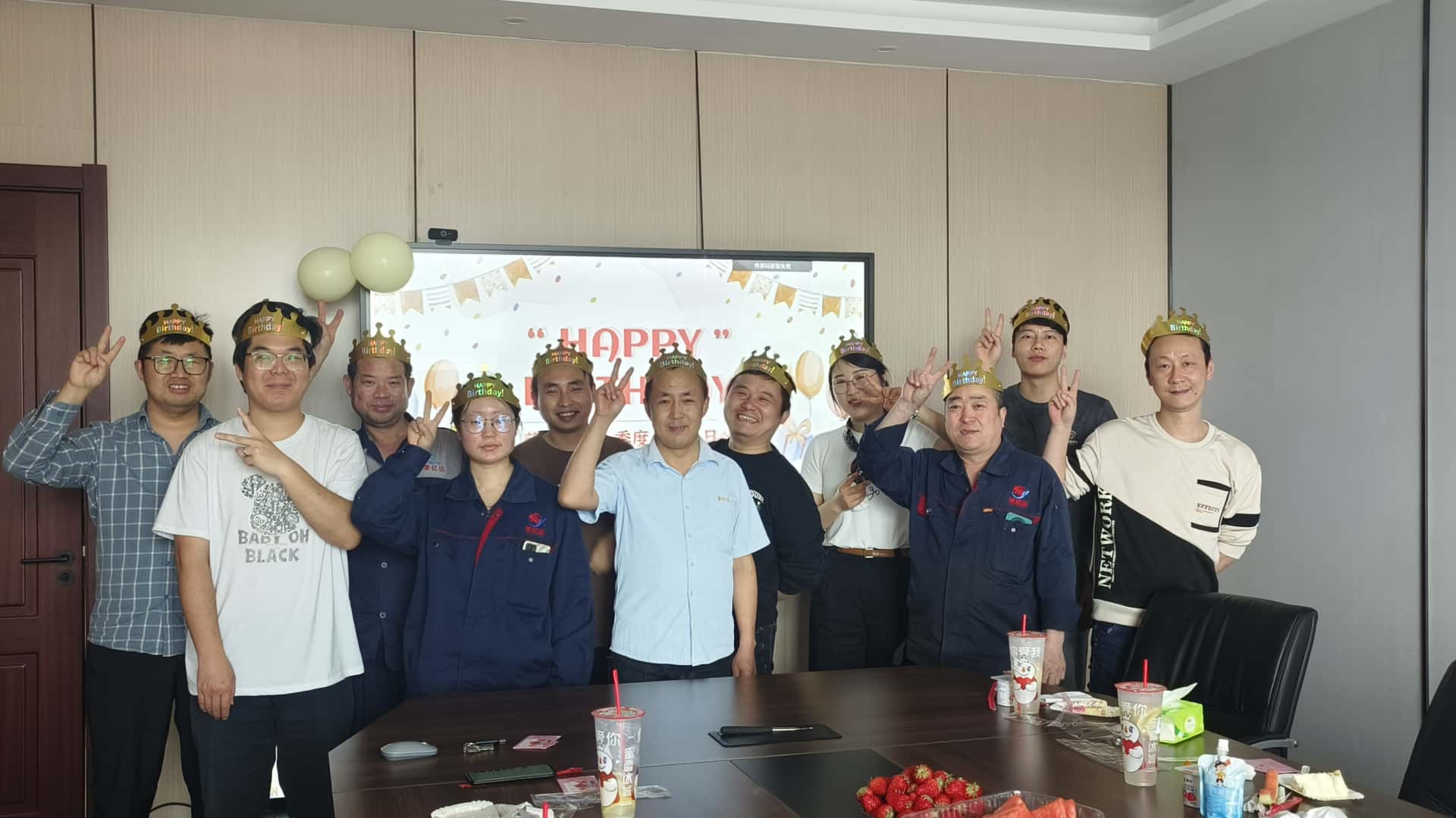 春風(fēng)十里，不如有你！博盛壽星C位出道，快樂(lè)不NG！